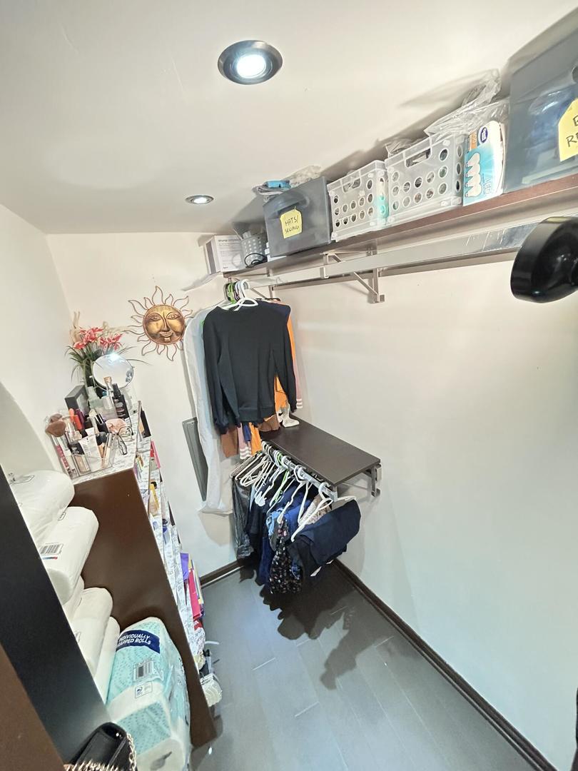 300 North State Street, Unit 2910 Chicago, IL 60654 - Photo 12 of 22