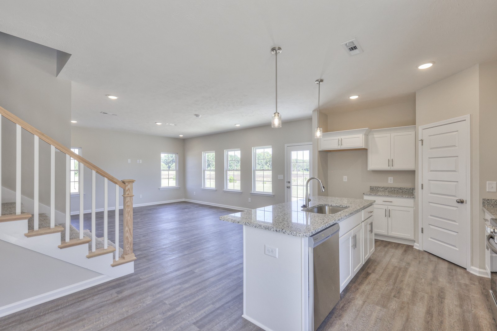 213 North Fork Branch Road Tullahoma, TN 37388 - Photo 6 of 30