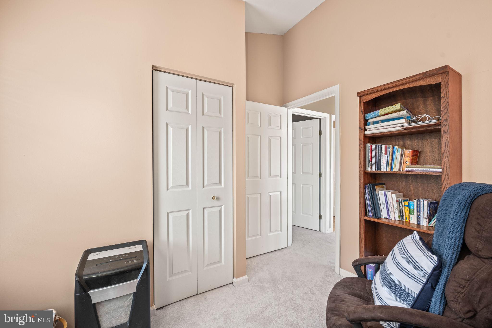 913 Rolfe Place Alexandria, VA 22314 - Photo 27 of 49 2nd bedroom could be an office or nursery