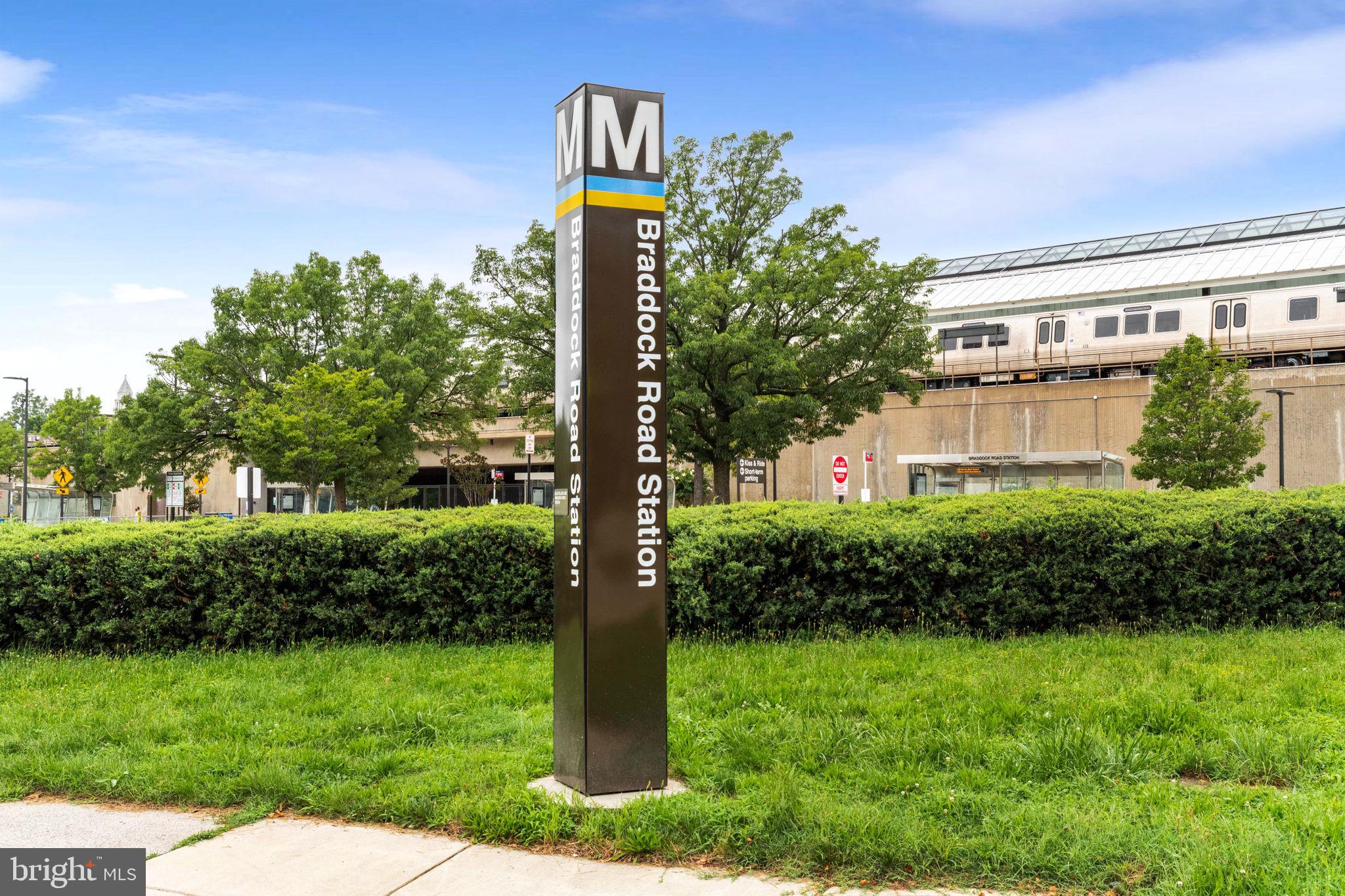 913 Rolfe Place Alexandria, VA 22314 - Photo 41 of 49 Braddock Rd Metro is less than a mile away