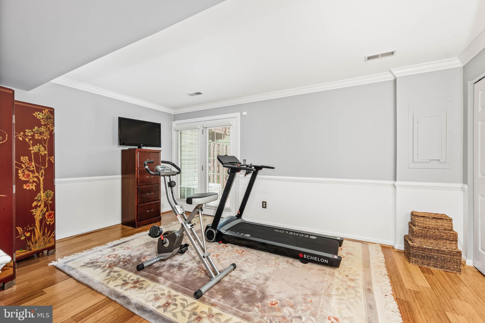 913 Rolfe Place Alexandria, VA 22314 - Photo 5 of 49 Thru French doors is the enclosed, private patio