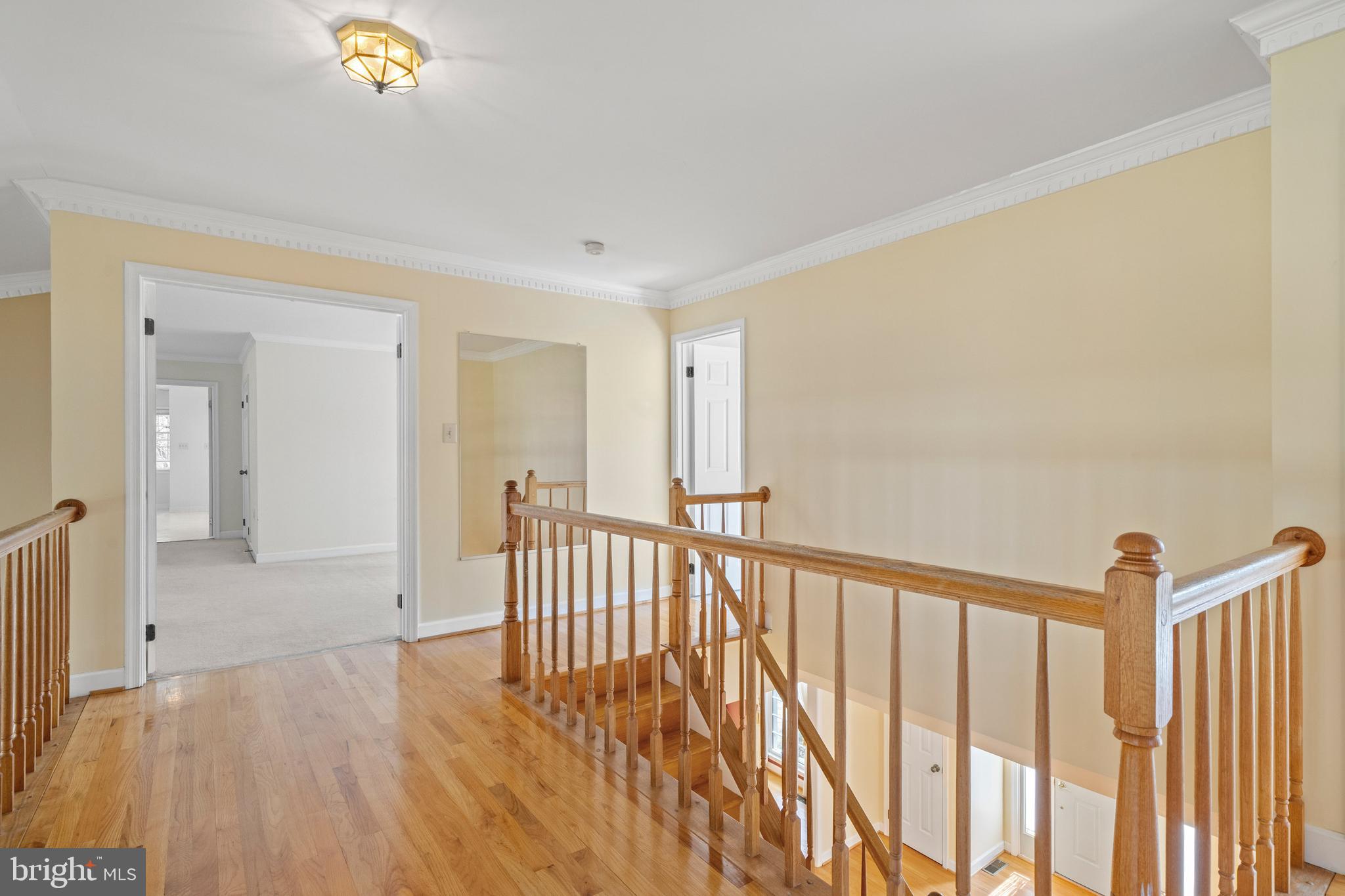 109 Englefield Drive Gaithersburg, MD 20878 - Photo 26 of 67 a view of hallway with wooden floor