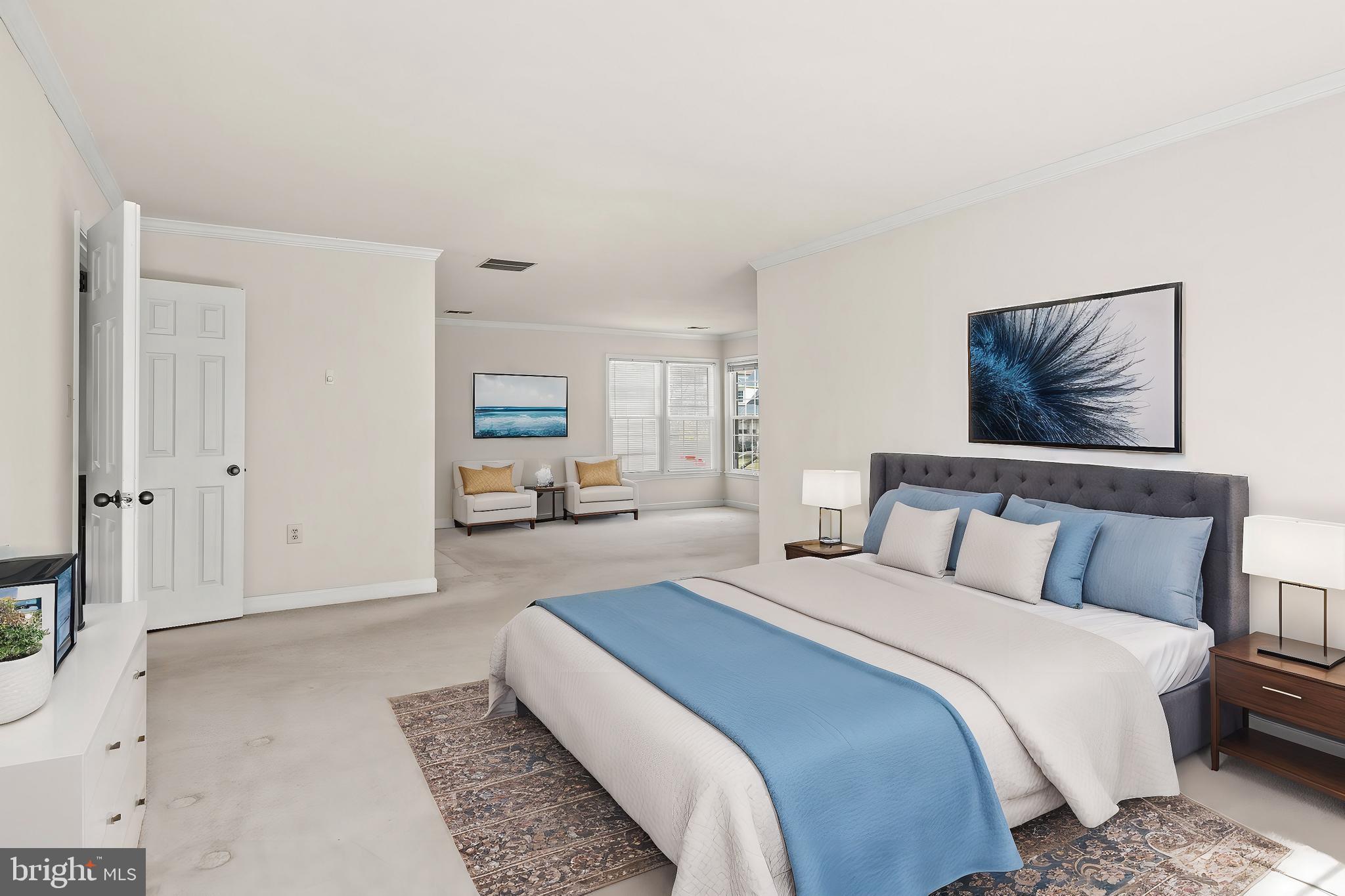 109 Englefield Drive Gaithersburg, MD 20878 - Photo 28 of 67 a spacious bedroom with a bed and a couch