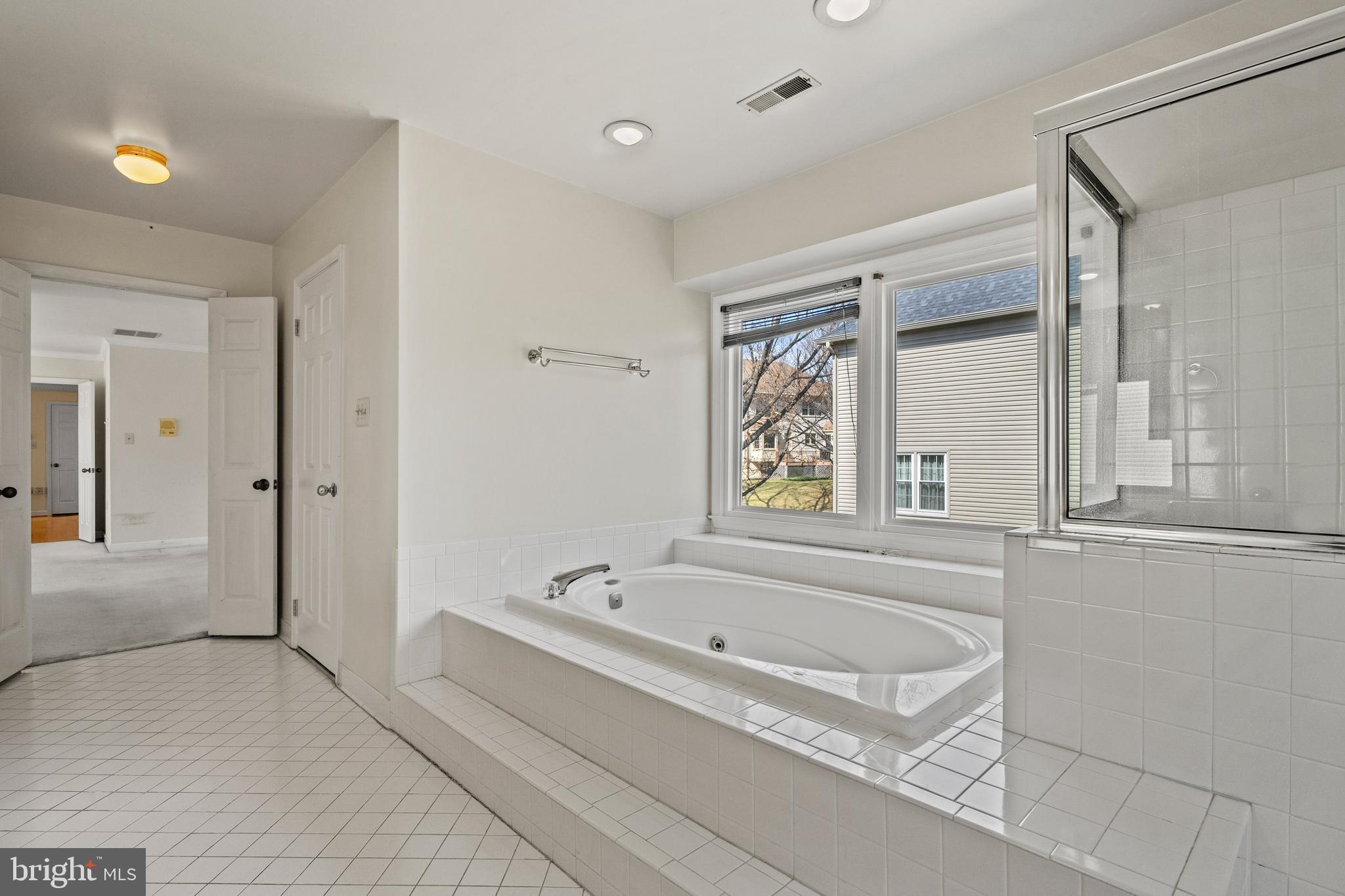 109 Englefield Drive Gaithersburg, MD 20878 - Photo 32 of 67