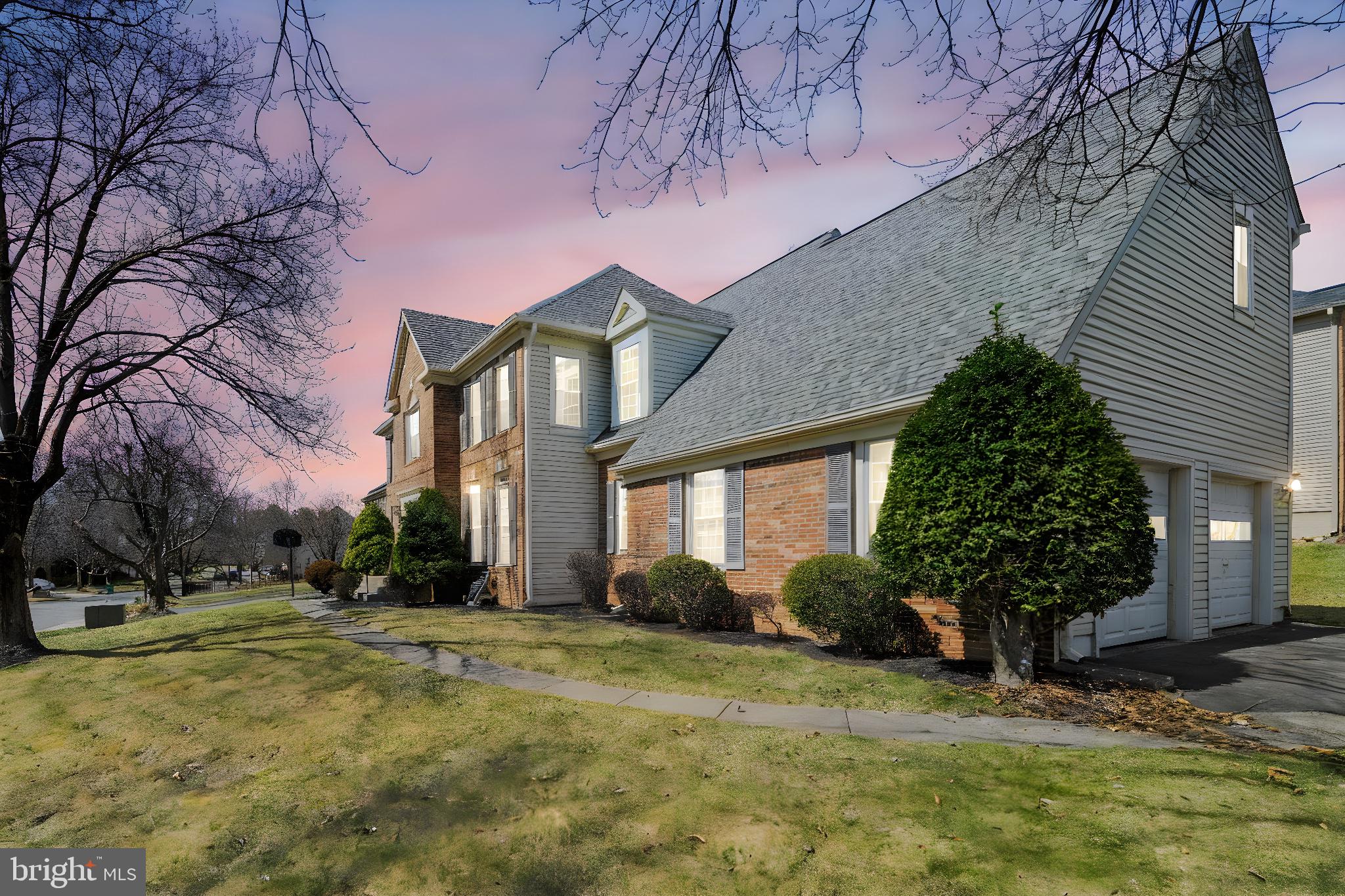 109 Englefield Drive Gaithersburg, MD 20878 - Photo 67 of 67 a front view of a house with garden