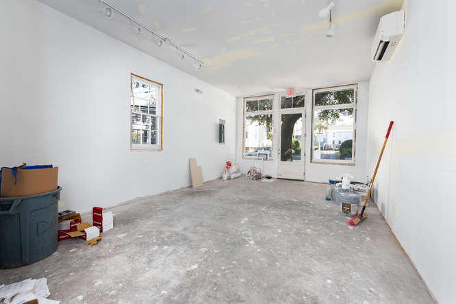 92 Spring Street, Unit B Charleston, SC 29403 - Photo 2 of 3 92 Spring Street Charleston SC-small-018