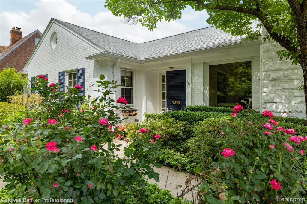 1018 Harvard Road Grosse Pointe, MI 48230 - Photo 5 of 40