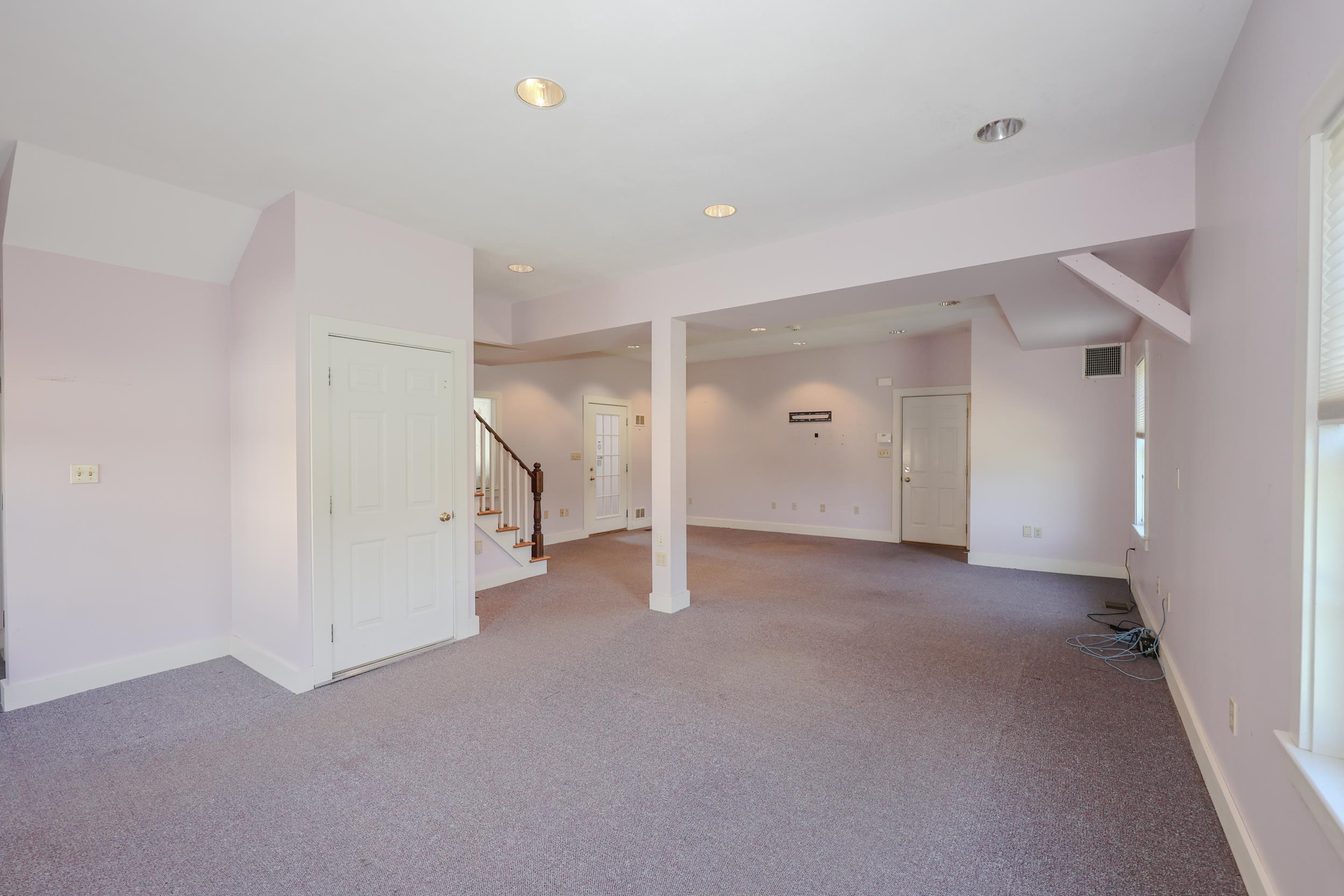 34 Post Road, Unit 3 North Hampton, NH 03862 - Photo 40 of 47