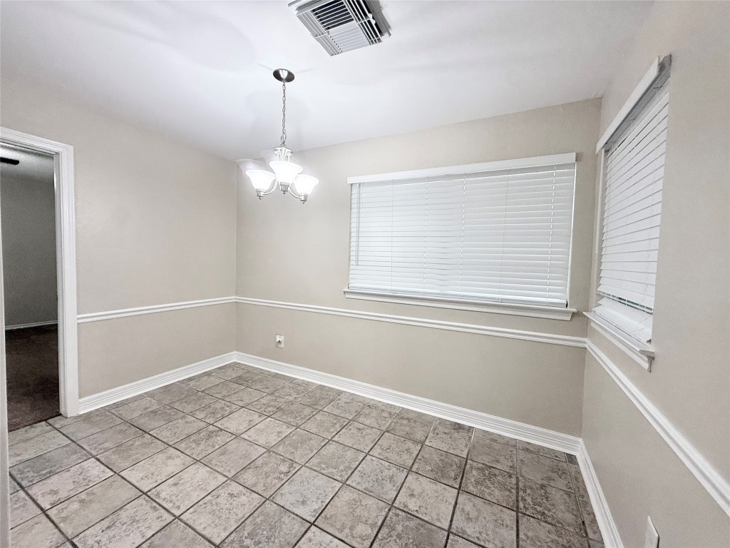 109 Houston Street Angleton, TX 77515 - Photo 12 of 29