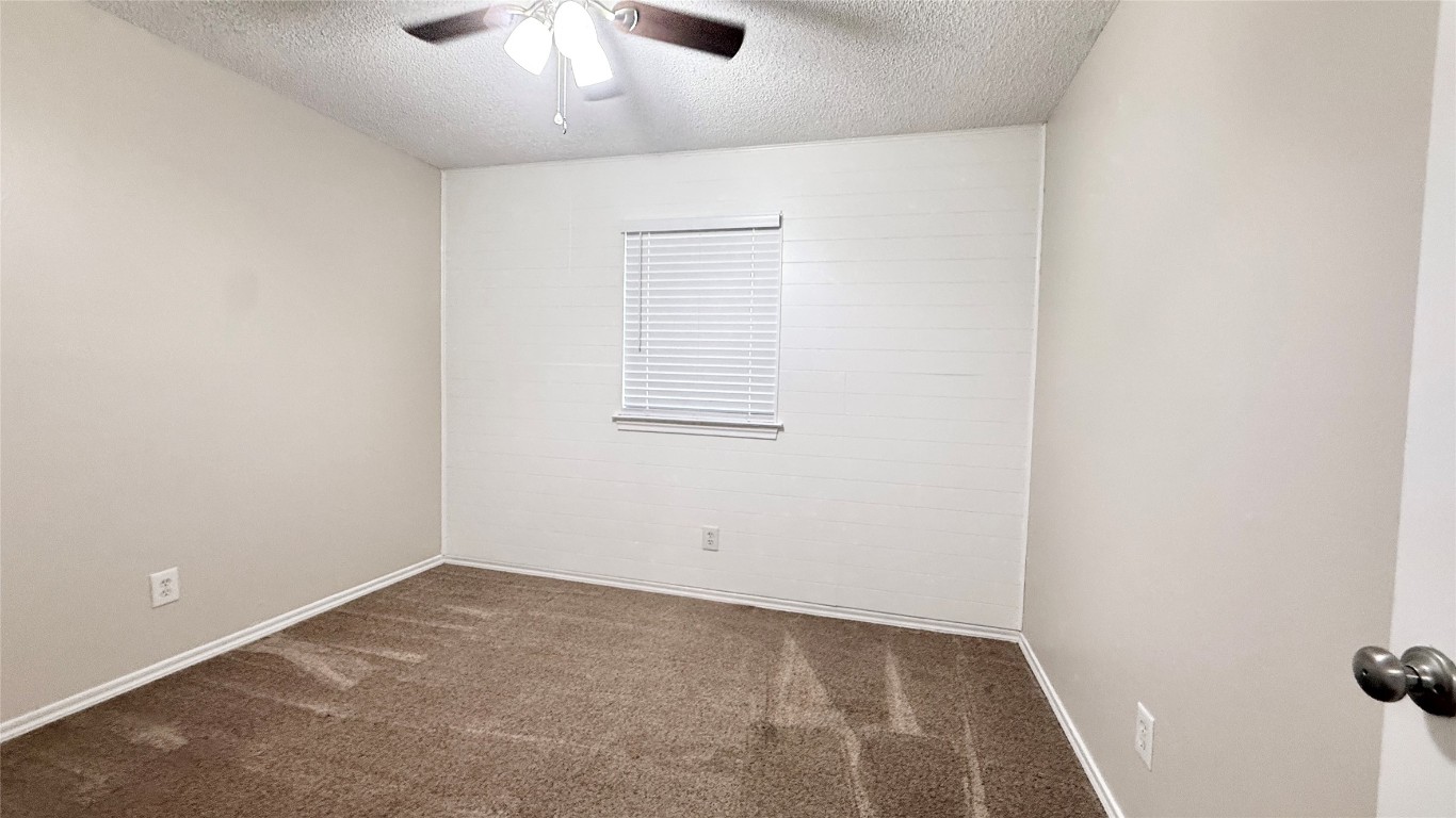 109 Houston Street Angleton, TX 77515 - Photo 22 of 29