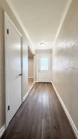 $1,950 | 109 Houston Street, Angleton, TX 77515