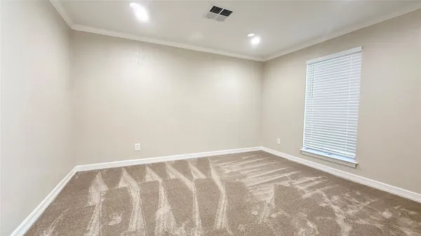 $1,950 | 109 Houston Street, Angleton, TX 77515