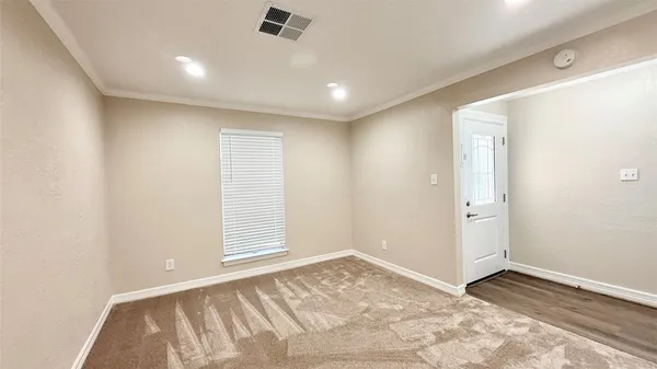 $1,995 | 109 Houston Street, Angleton, TX 77515