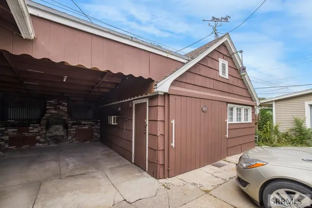 $385,000 | 708 North Arthur Avenue, Pocatello, ID 83204