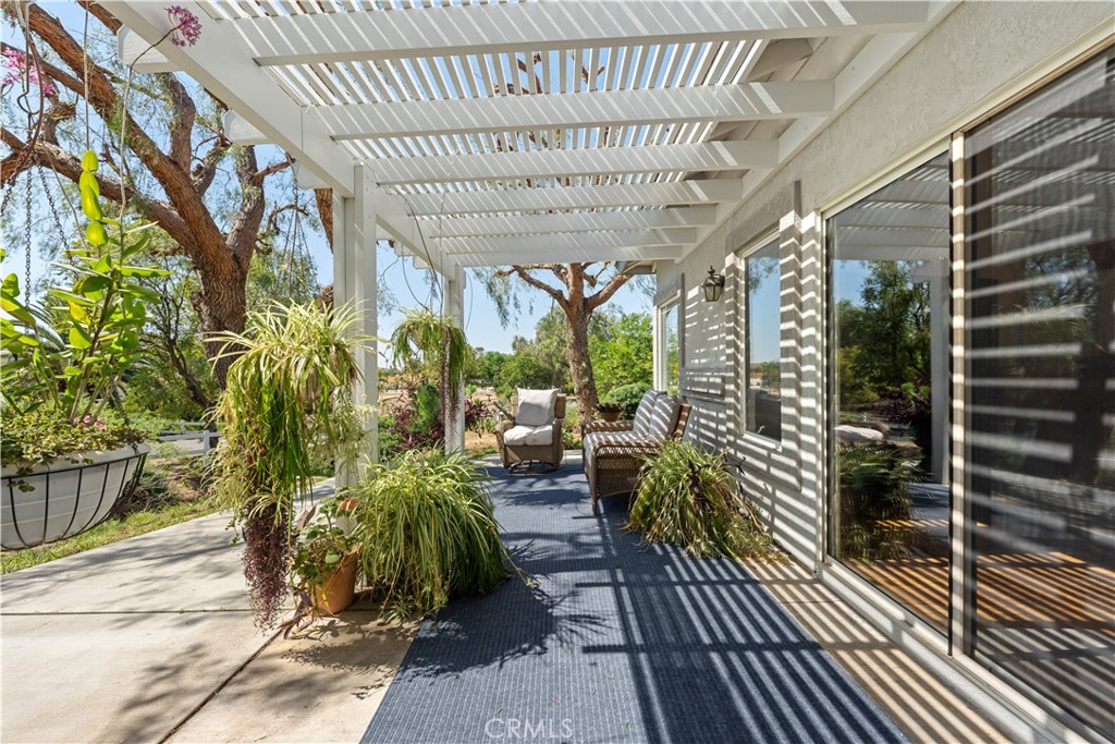 14282 Rock Place Riverside, CA 92503 - Photo 31 of 41