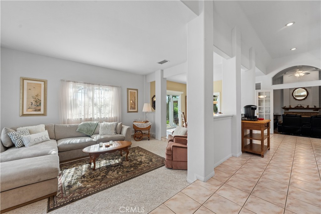 14282 Rock Place Riverside, CA 92503 - Photo 8 of 41