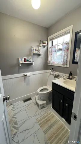 $2,500 | 50 Stuart Avenue, Unit 11, Norwalk, CT 06850