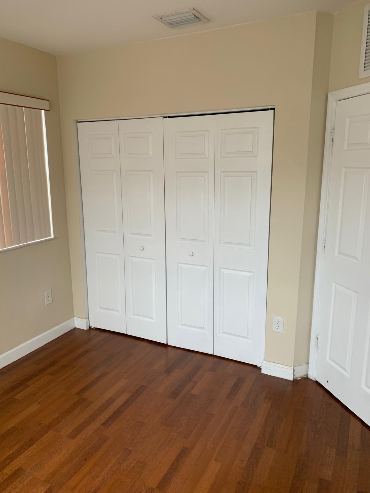 1570 Northeast 33rd Road, Unit 201 Homestead, FL 33033 - Photo 31 of 32 9