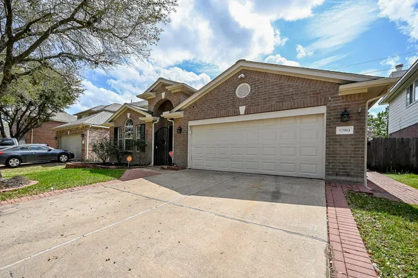$289,900 | 17911 Rose Hill Park Lane, Cypress, TX 77429