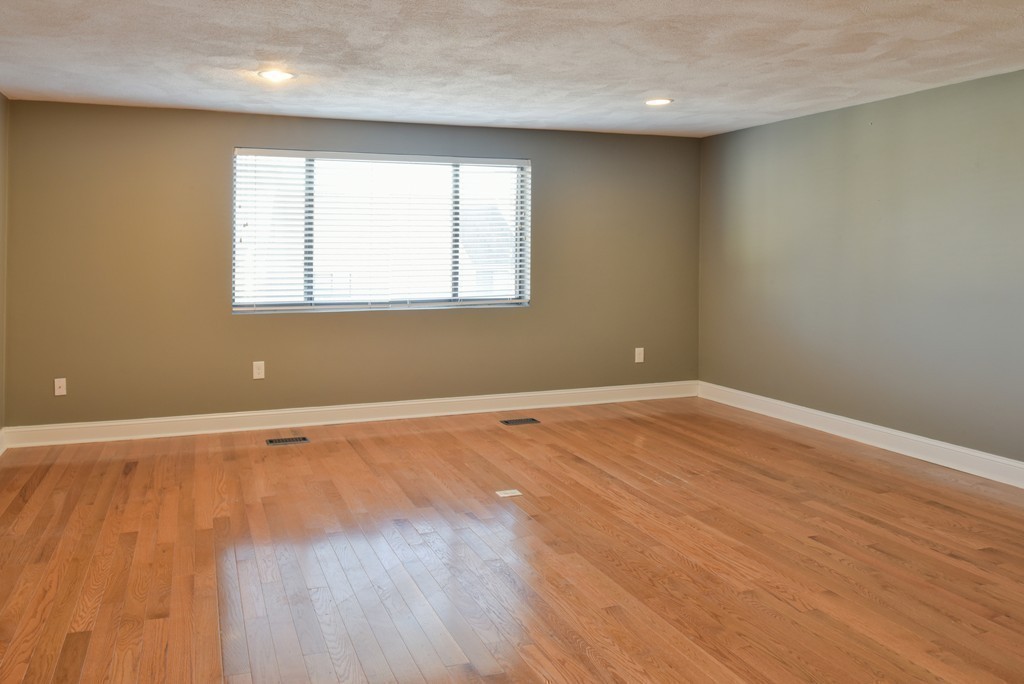 1695 North Shore Road, Unit 10 Revere, MA 02151 - Photo 16 of 19 Gallery Image 16
