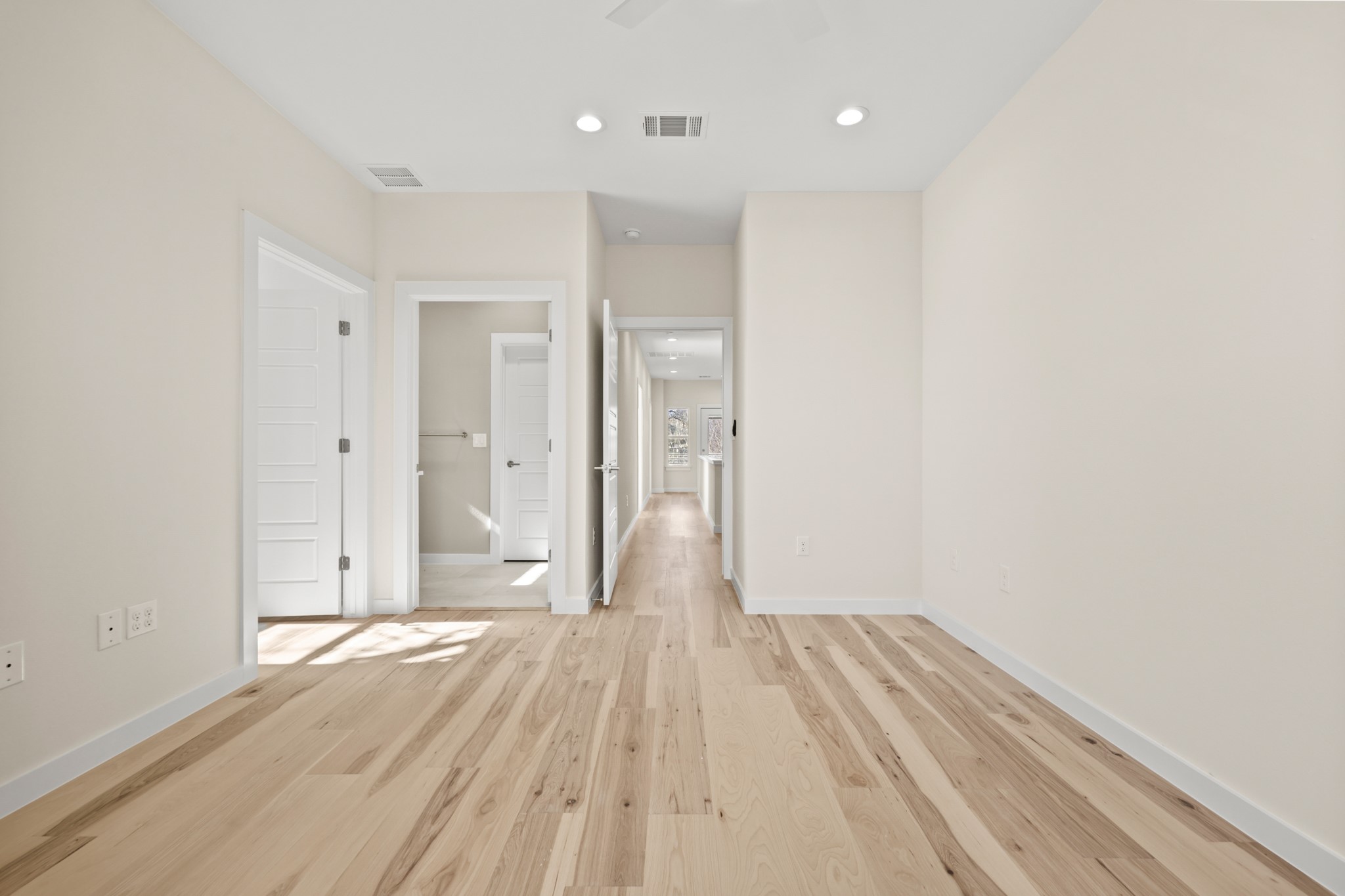 4801 Sara Drive, Unit B Austin, TX 78721 - Photo 27 of 40 wooden floor in an empty room