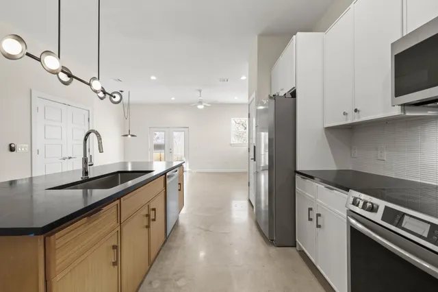 $649,900 | 4801 Sara Drive, Unit B, Austin, TX 78721