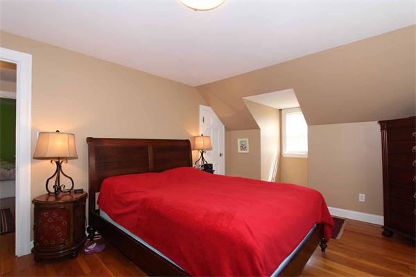 15 Sutherland Road Lexington, MA 02421 - Photo 9 of 13 Gallery Image 9