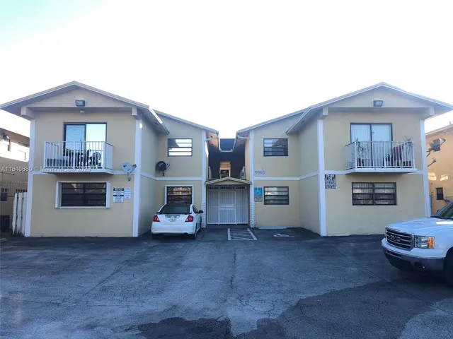 $2,050 | Hialeah, Hialeah, FL 33016