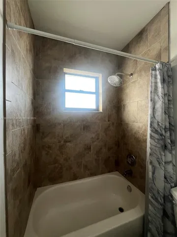 $2,050 | Hialeah, Hialeah, FL 33016