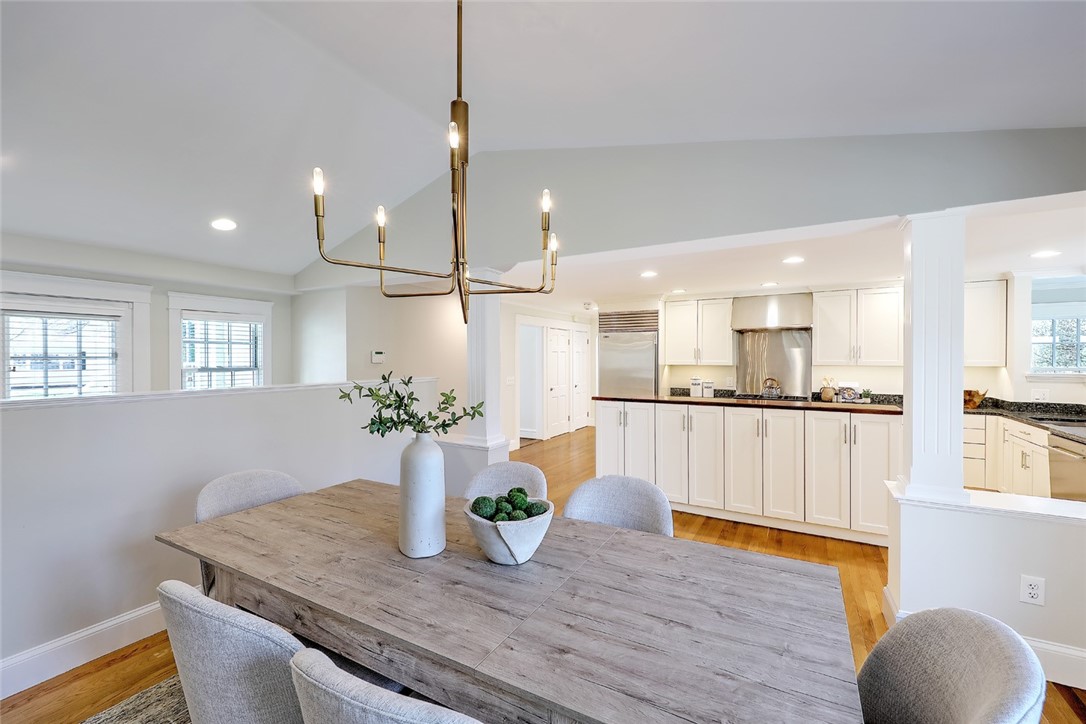 29 Adams Point Road Barrington, RI 02806 - Photo 12 of 49