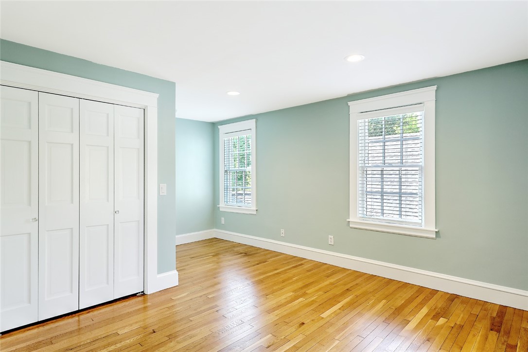 29 Adams Point Road Barrington, RI 02806 - Photo 32 of 49 Bed #2