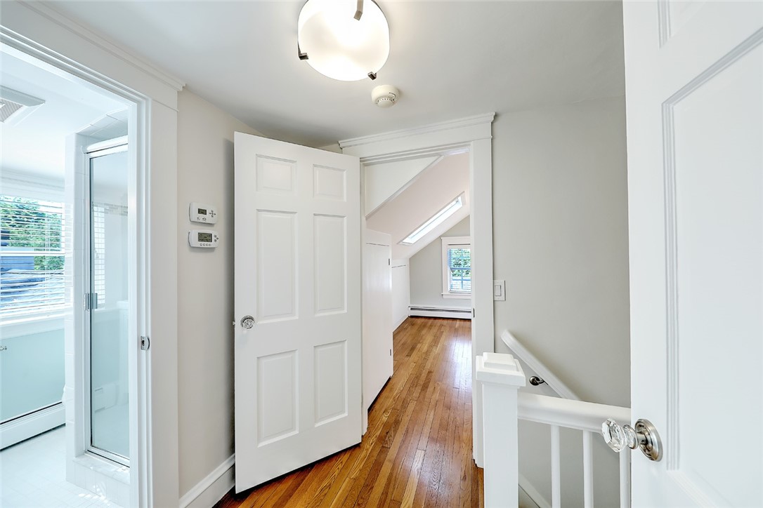 29 Adams Point Road Barrington, RI 02806 - Photo 36 of 49 upper Landry on 3rd floor