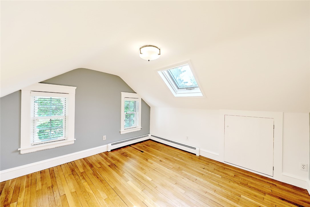 29 Adams Point Road Barrington, RI 02806 - Photo 38 of 49 Bed #5