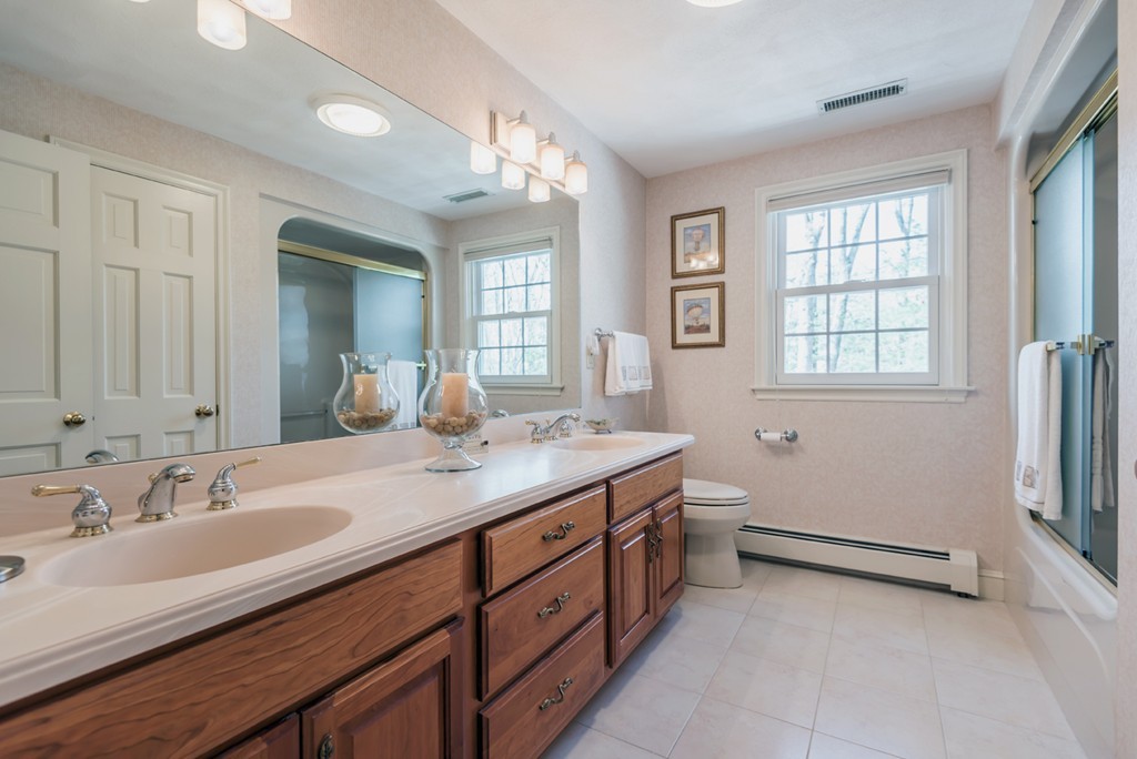 235 Candlestick Road North Andover, MA 01845 - Photo 26 of 30 Gallery Image 26