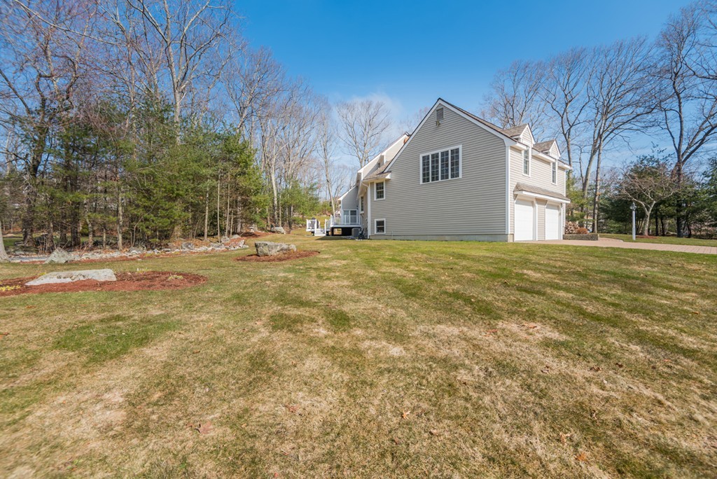 235 Candlestick Road North Andover, MA 01845 - Photo 28 of 30 Gallery Image 28