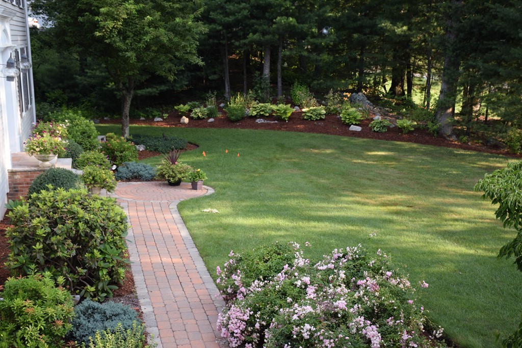 235 Candlestick Road North Andover, MA 01845 - Photo 29 of 30 Gallery Image 29