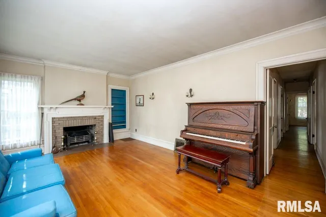 $95,000 | 708 Main Street, Henry, IL 61537