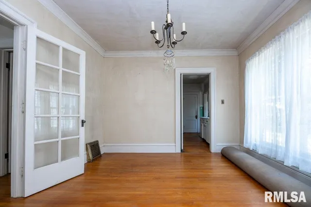 $95,000 | 708 Main Street, Henry, IL 61537