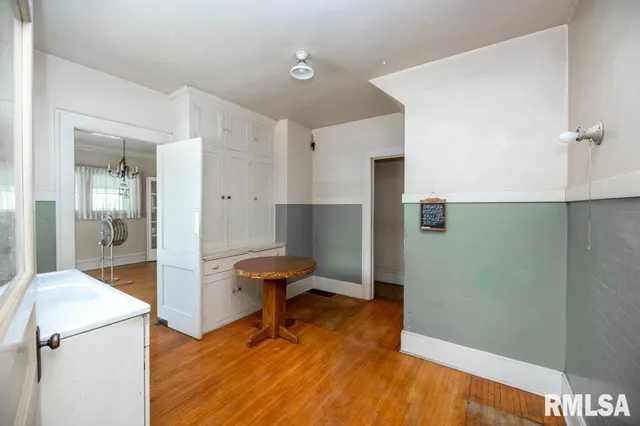 $95,000 | 708 Main Street, Henry, IL 61537