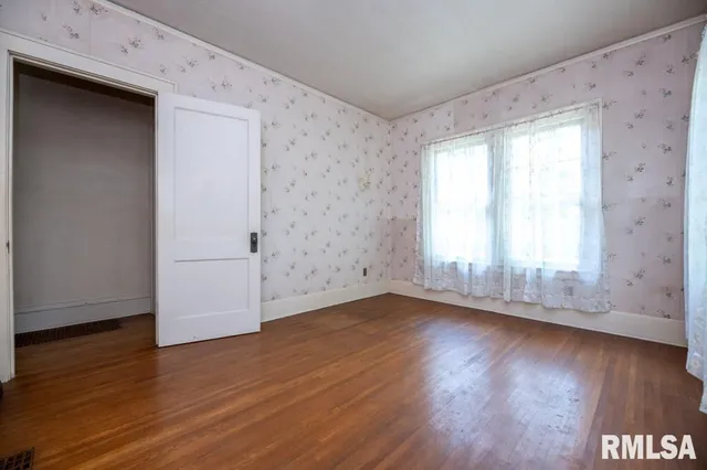 $95,000 | 708 Main Street, Henry, IL 61537