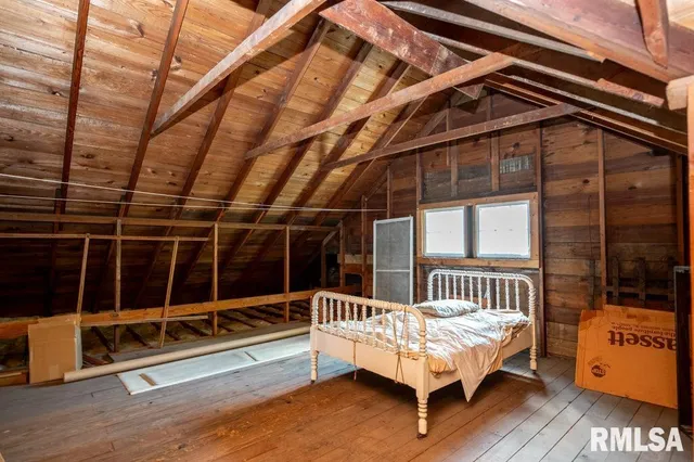 $95,000 | 708 Main Street, Henry, IL 61537