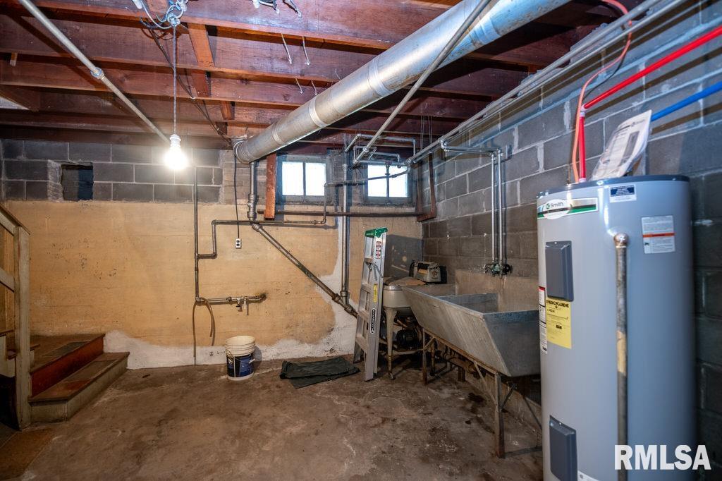 708 Main Street Henry, IL 61537 - Photo 47 of 51