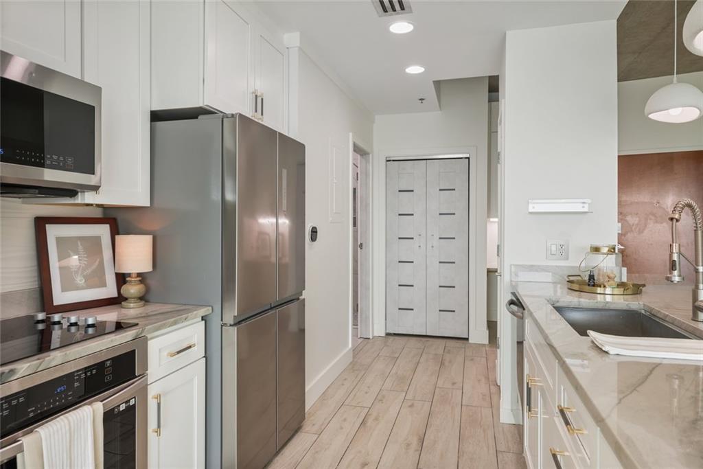 250 Pharr Road Northeast, Unit 1912 Atlanta, GA 30305 - Photo 20 of 40 Gallery Image 20