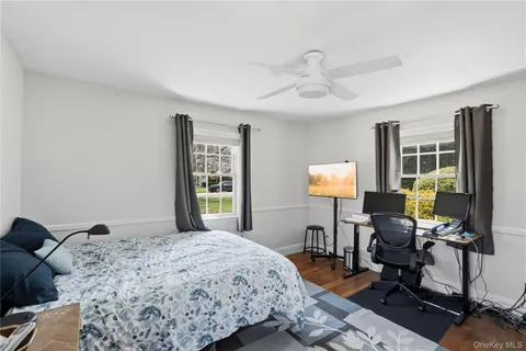 $1,649,999 | 48 Davison Lane East, West Islip, NY 11795