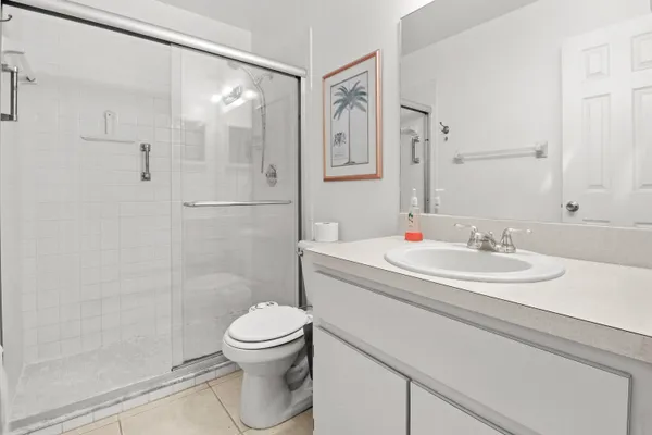 $199,900 | 8094 Southeast Villa Circle, Hobe Sound, FL 33455