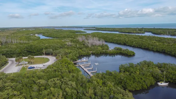 $199,900 | 8094 Southeast Villa Circle, Hobe Sound, FL 33455