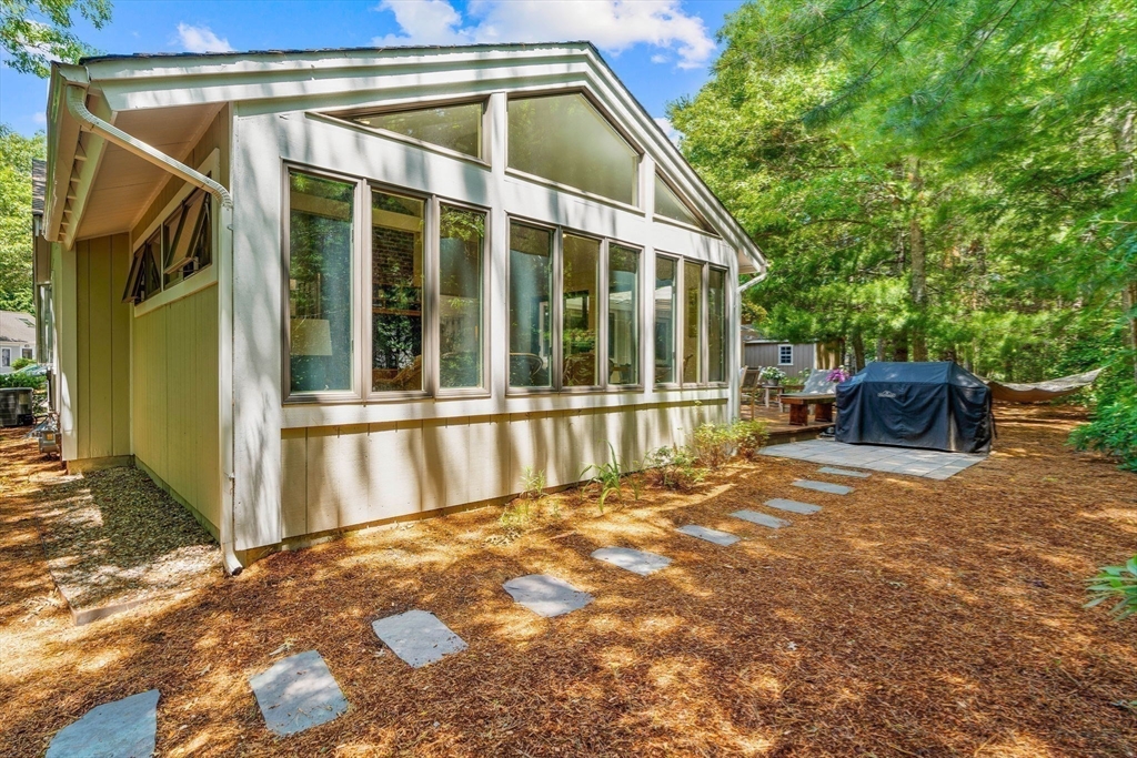 261 Fells Pond Road Mashpee, MA 02649 - Photo 11 of 42 Gallery Image 11