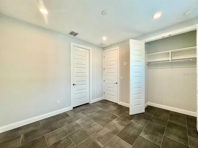 an empty room with a empty space