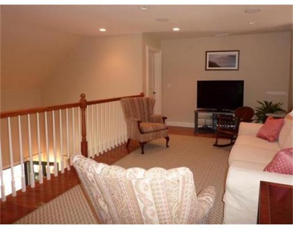 56 Summit Road, Unit 56 Belmont, MA 02478 - Photo 15 of 28 Gallery Image 15