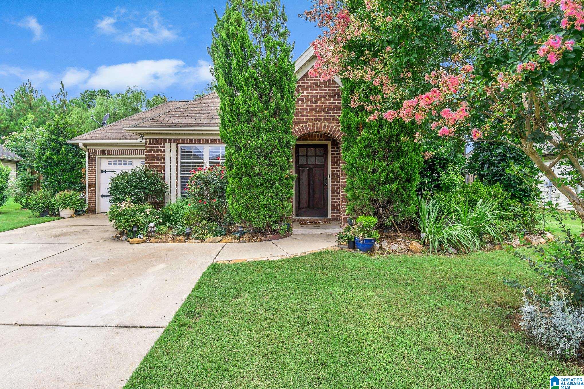 1056 Emerald Ridge Drive Calera, AL 35040 - Photo 2 of 24